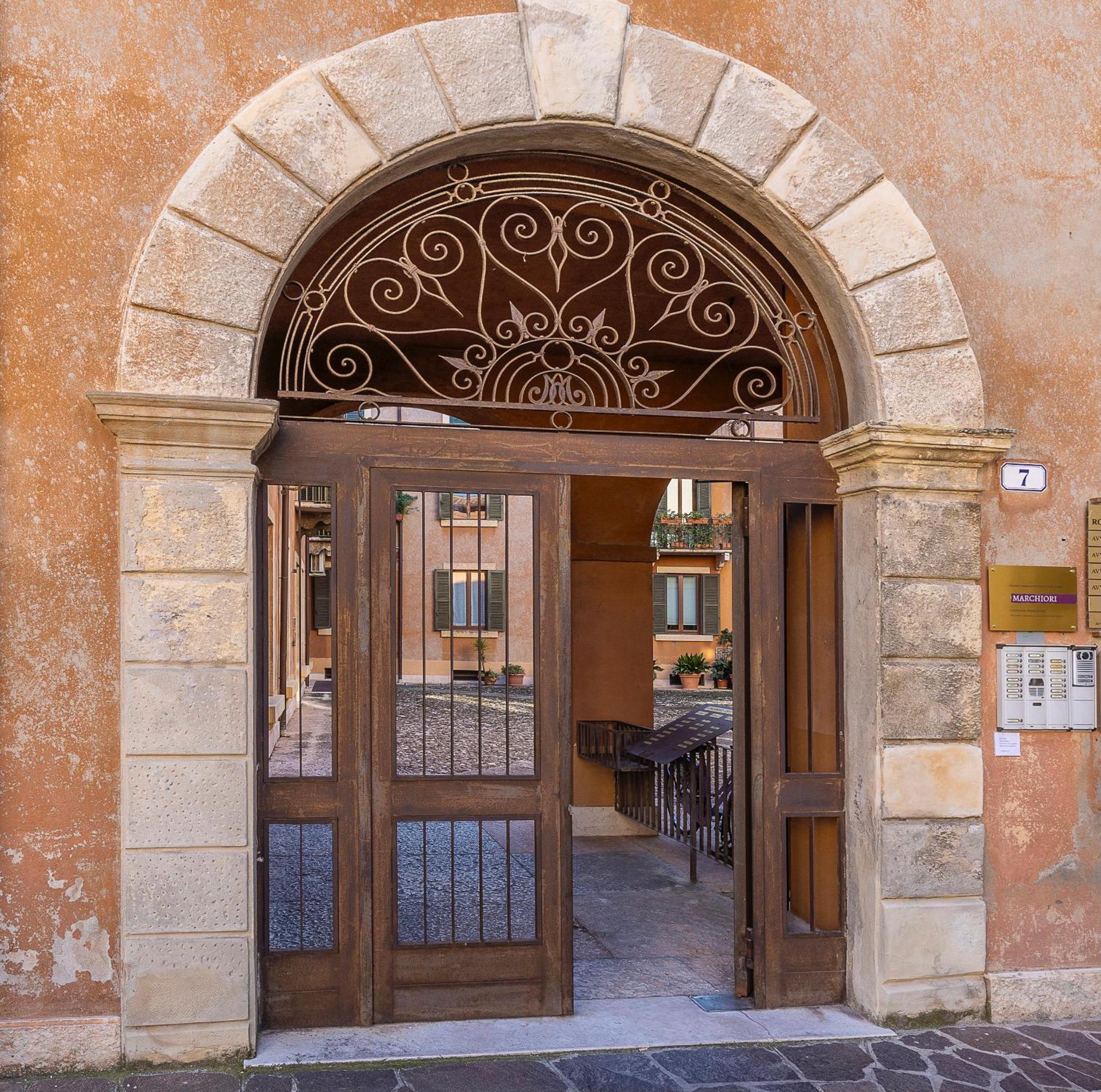 Orti Manara Design Apartments Verona Buitenkant foto